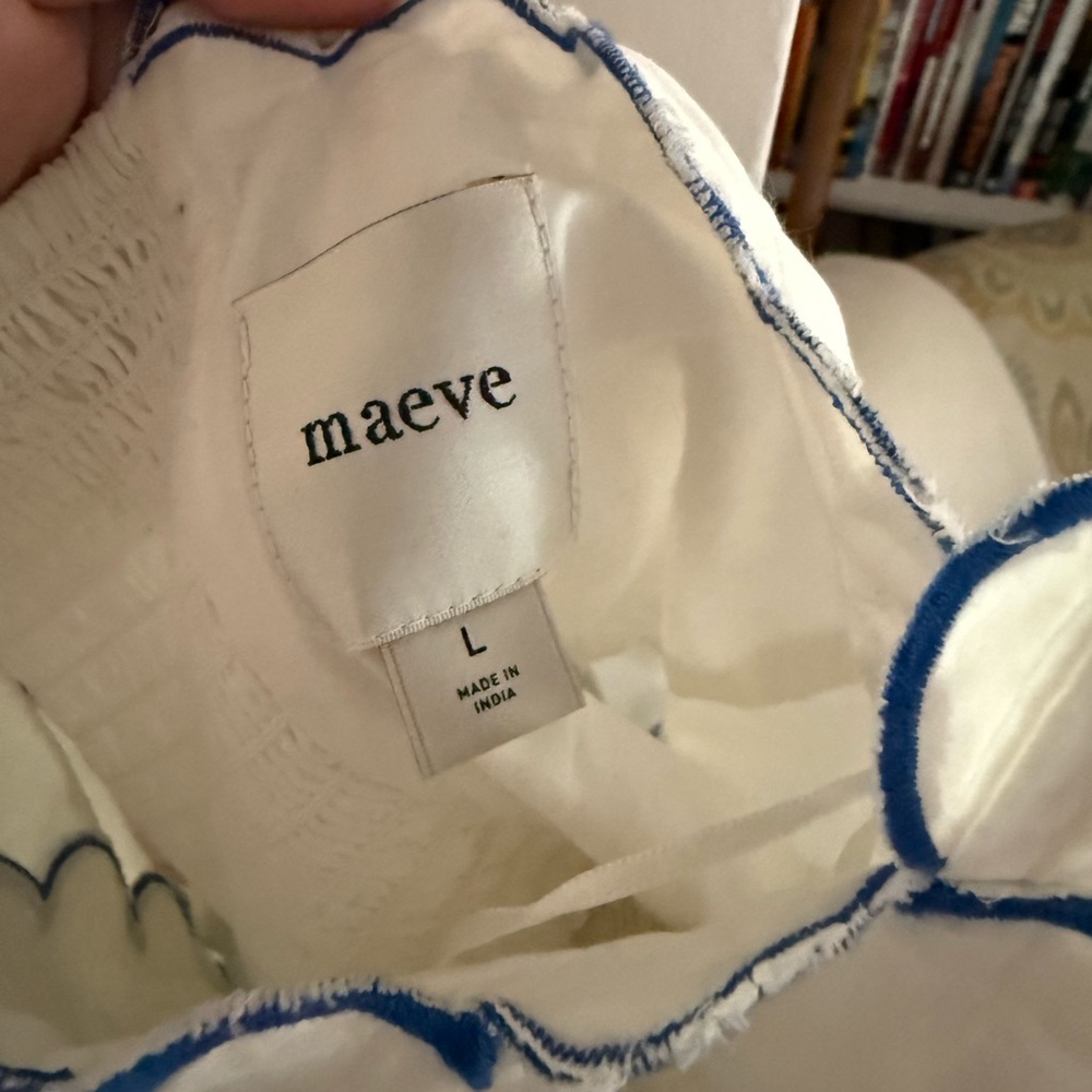 Maeve Top with Blue Floral Embroidery - Picture 4 of 4